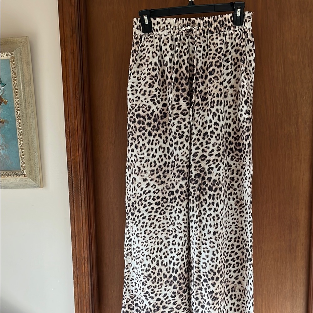 Leopard Cotton:On linen blend Pants size 4 nwt